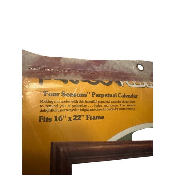 Vintage 1970s Stitchery Four Seasons Perpetual Calendar Needlepoint Kit 16 x 22" - Picture 4 of 5